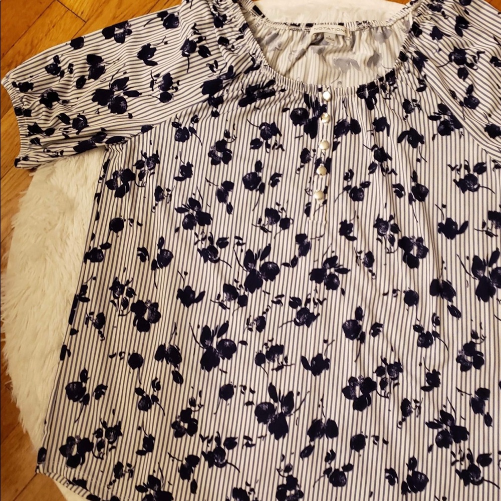 😎Woman’s Short sleeve blouse by Notations Large